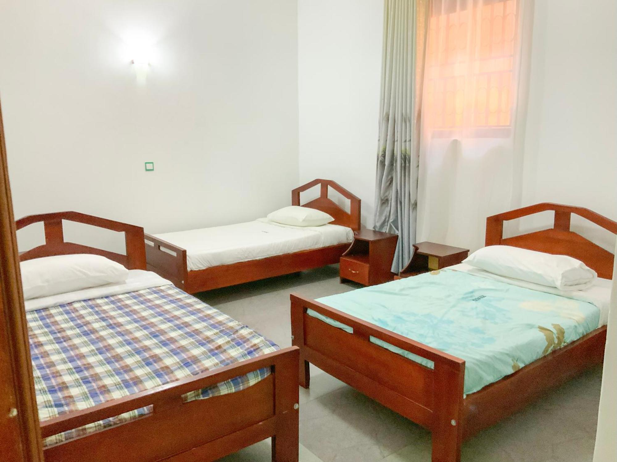Hendo Hotel Entebbe Eksteriør billede