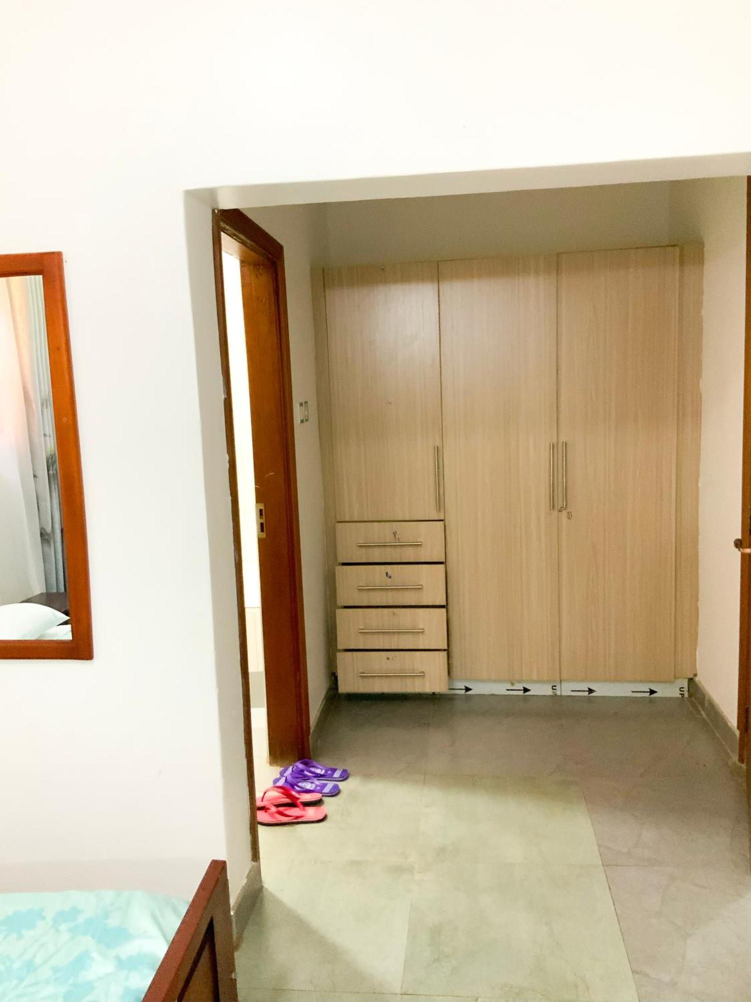 Hendo Hotel Entebbe Eksteriør billede