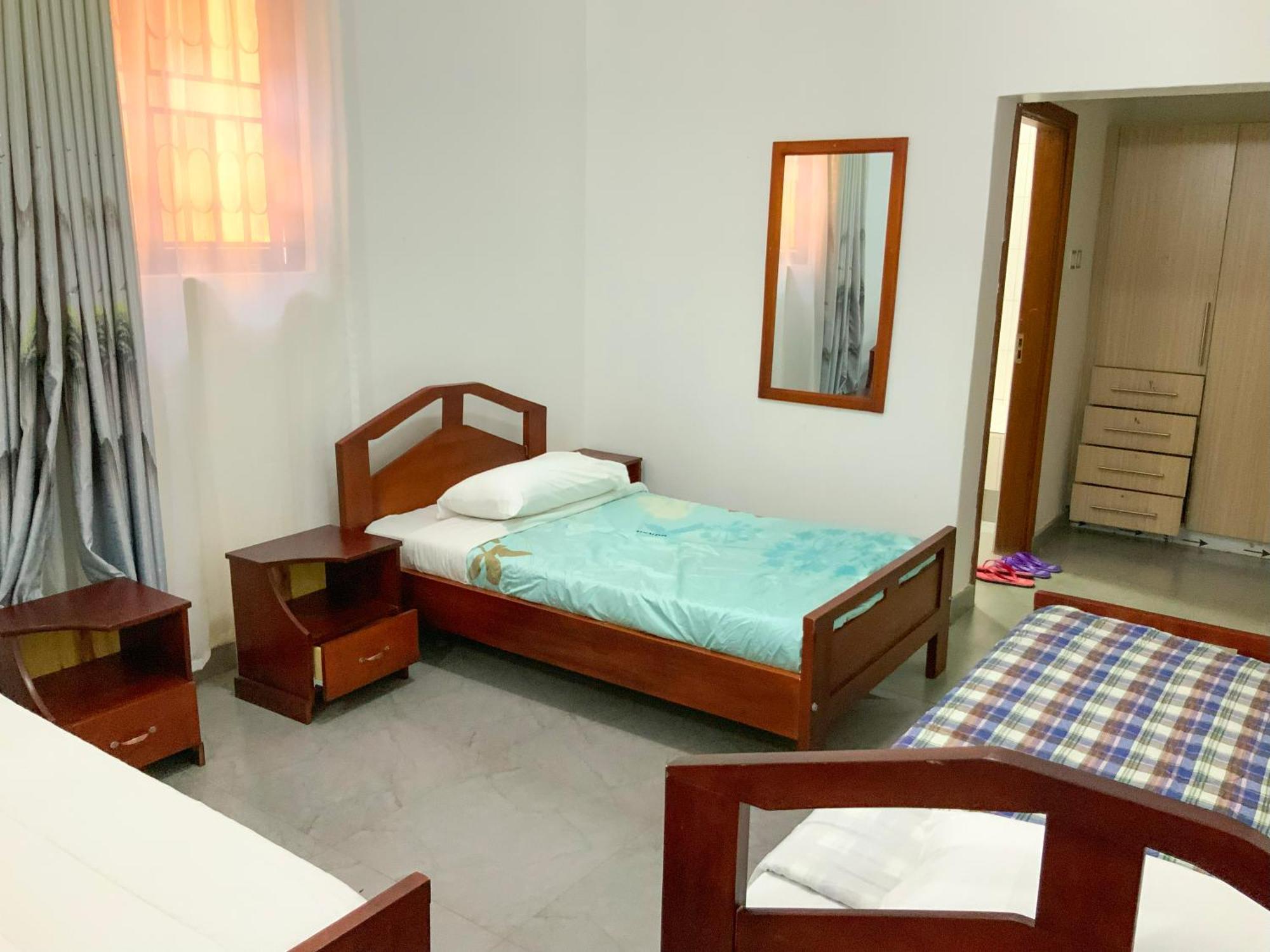 Hendo Hotel Entebbe Eksteriør billede
