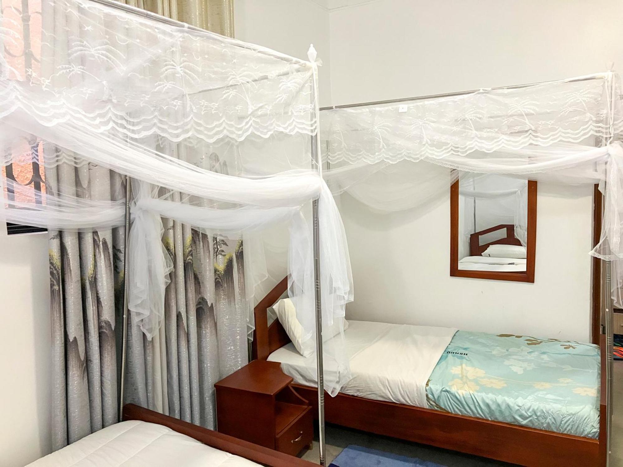 Hendo Hotel Entebbe Eksteriør billede