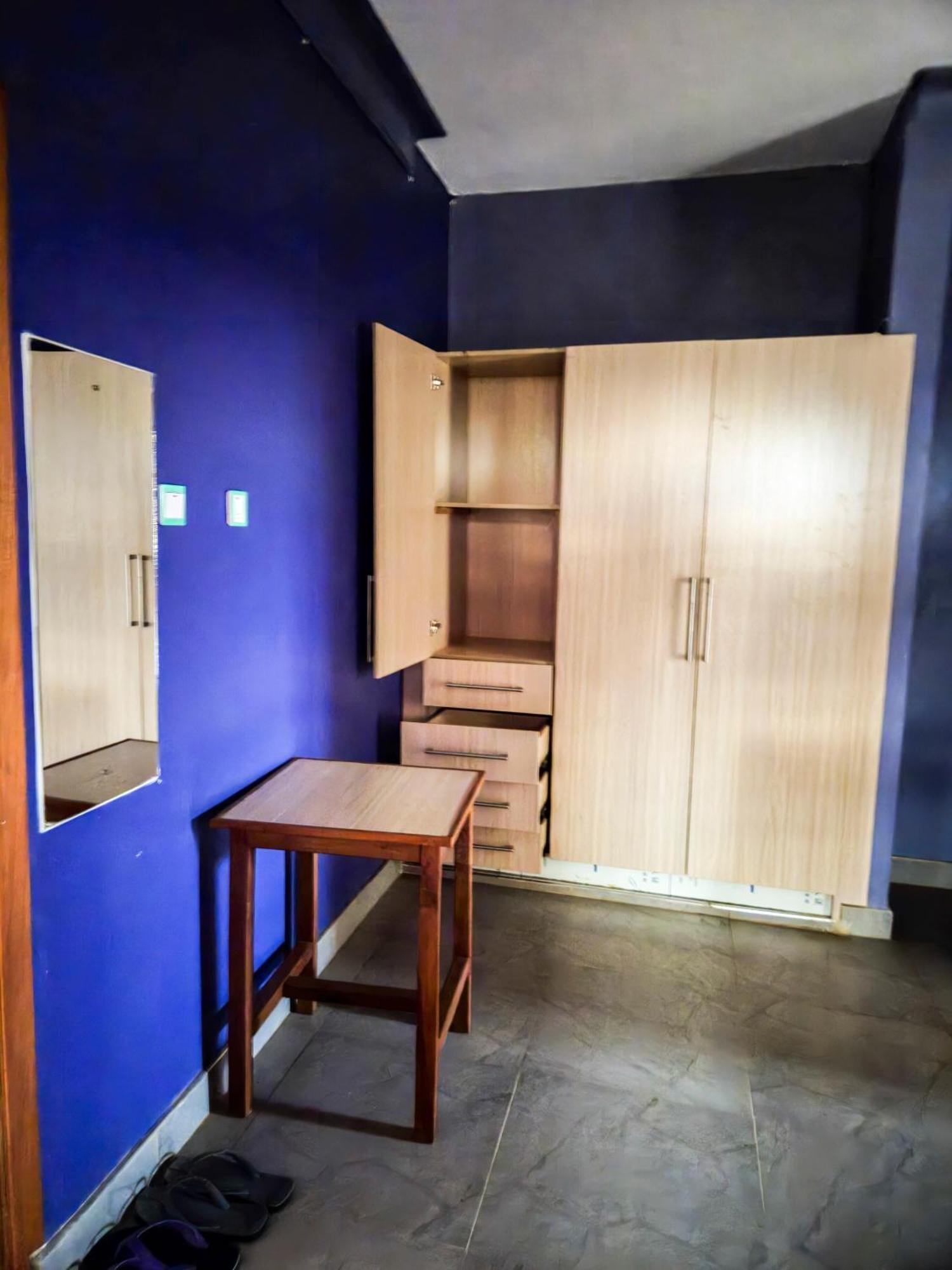 Hendo Hotel Entebbe Eksteriør billede